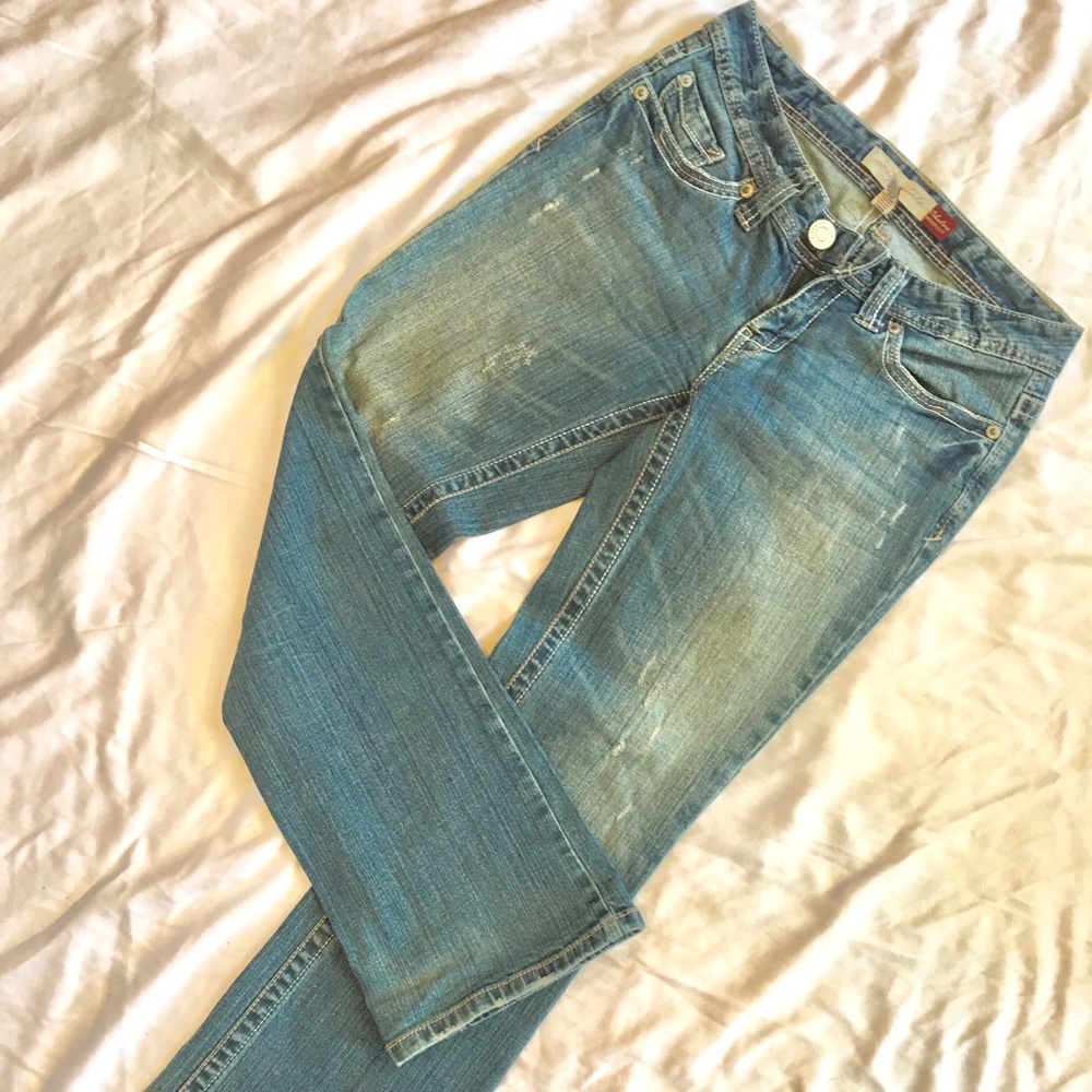 Aeropostale Chelsea Bootcut distressed jeans